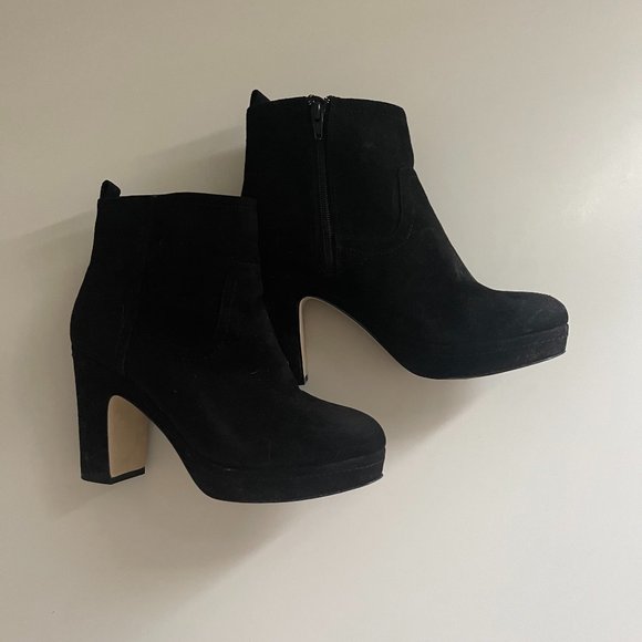 Black Suede Ankle length heeled boots / H&M - Picture 1 of 5